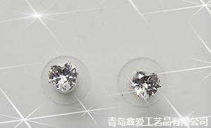 時(shí)尚鋯石耳環(huán)